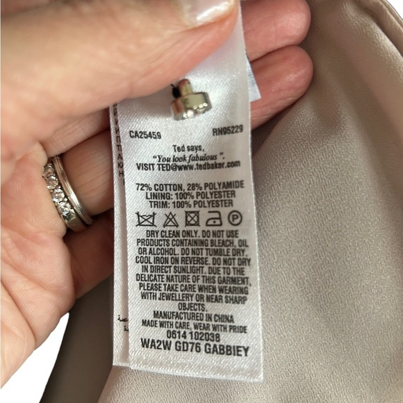 Ted Baker Black Lace Women's 3/4 Sleeve Mini Sheath Dress Size Medium - Picture 7 of 16